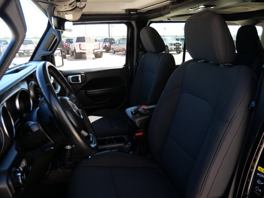 2022 Jeep Wrangler Unlimited Willys
