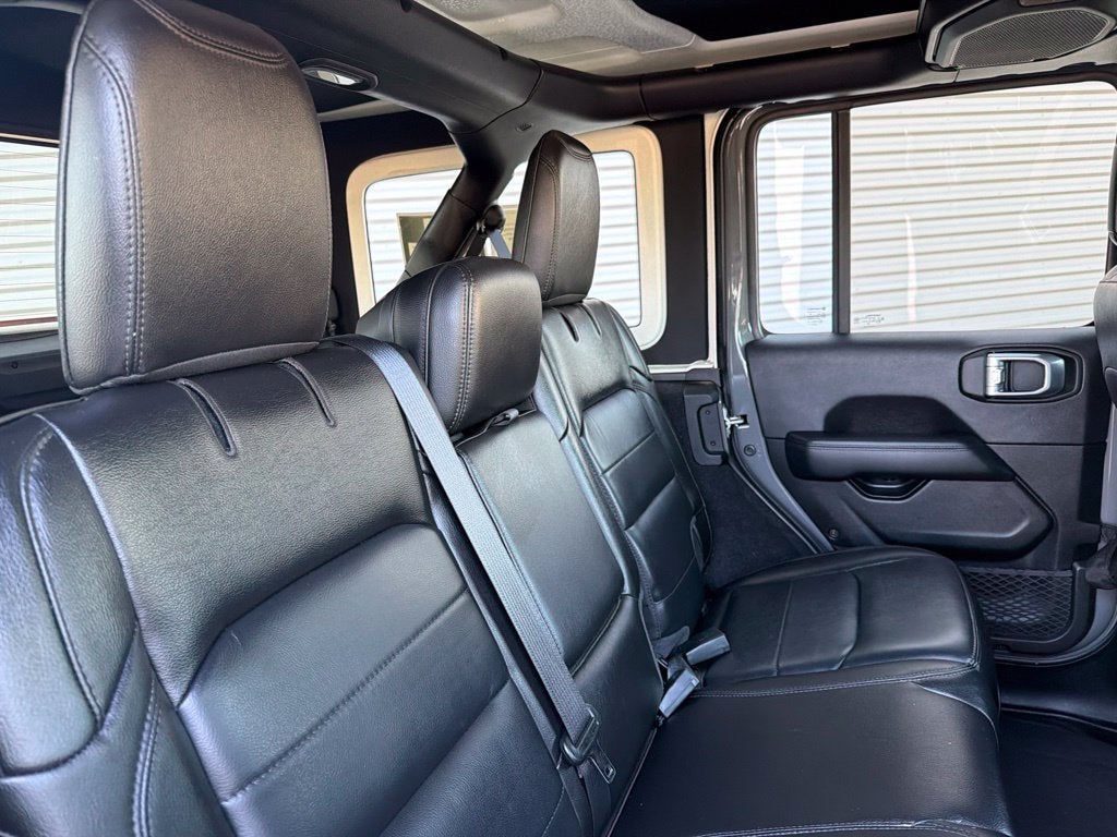 2021 Jeep Wrangler Unlimited Sahara Altitude