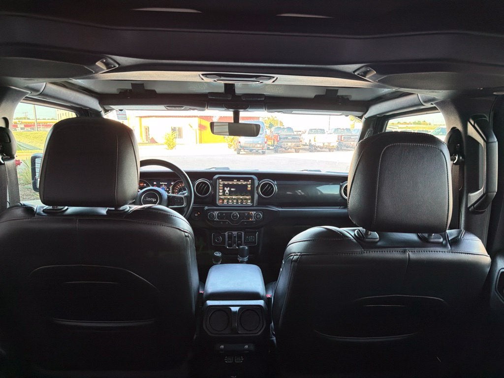 2021 Jeep Wrangler Unlimited Sahara Altitude