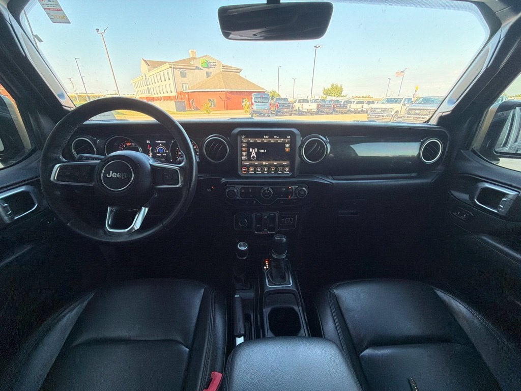 2021 Jeep Wrangler Unlimited Sahara Altitude
