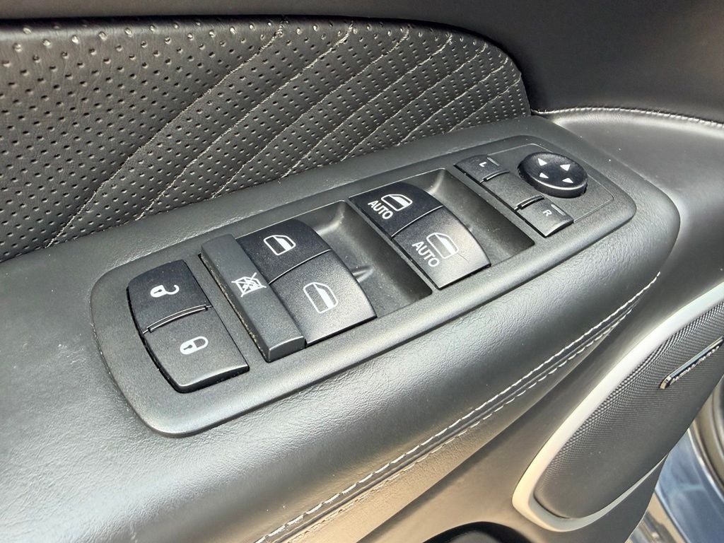 2018 Jeep Grand Cherokee Trackhawk 4WD | Premium Technology Pkg
