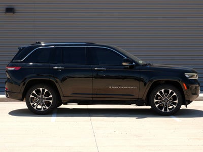2023 Jeep Grand Cherokee Overland Luxury Tech Group