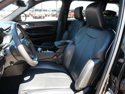 2023 Jeep Grand Cherokee Overland Luxury Tech Group