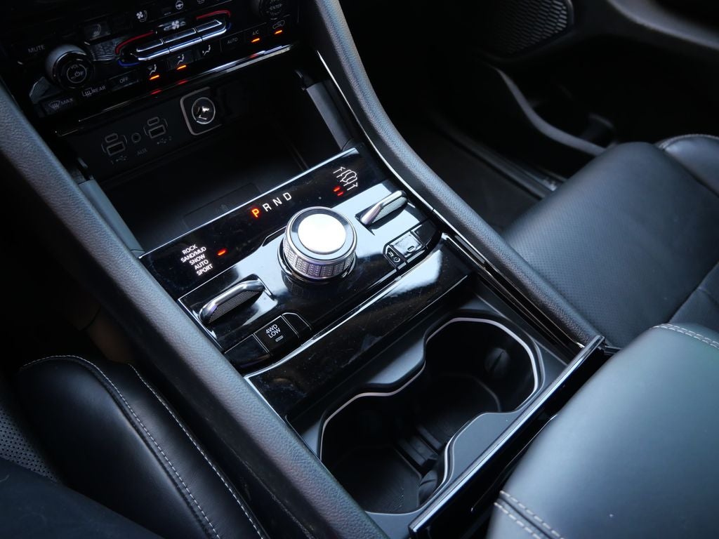 2023 Jeep Grand Cherokee Overland Luxury Tech Group