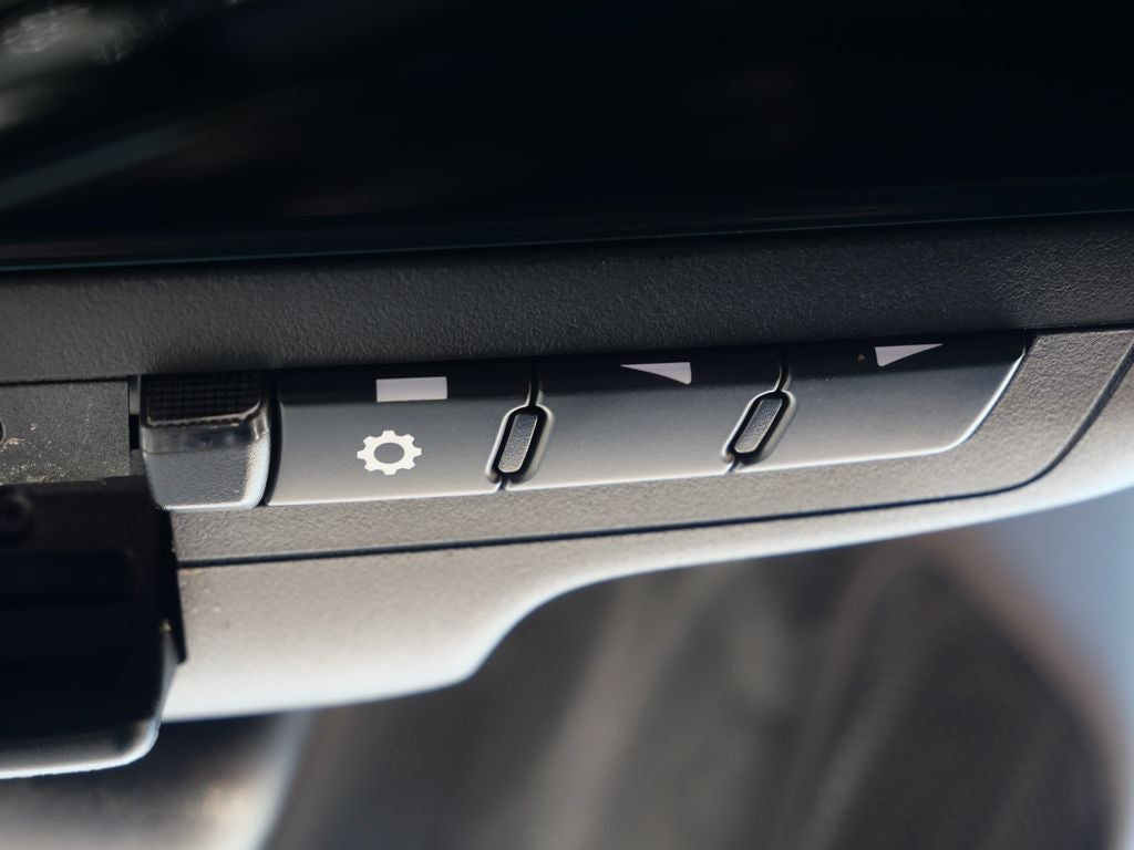 2023 Jeep Grand Cherokee Overland Luxury Tech Group