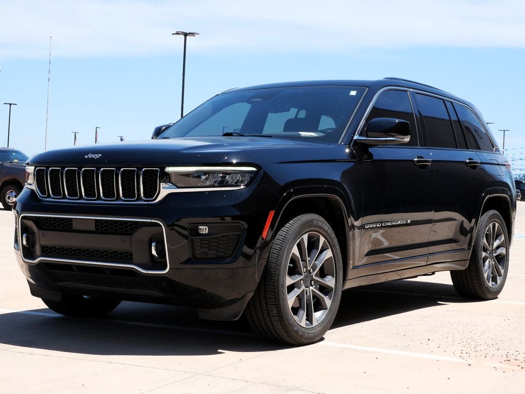 2023 Jeep Grand Cherokee Overland Luxury Tech Group