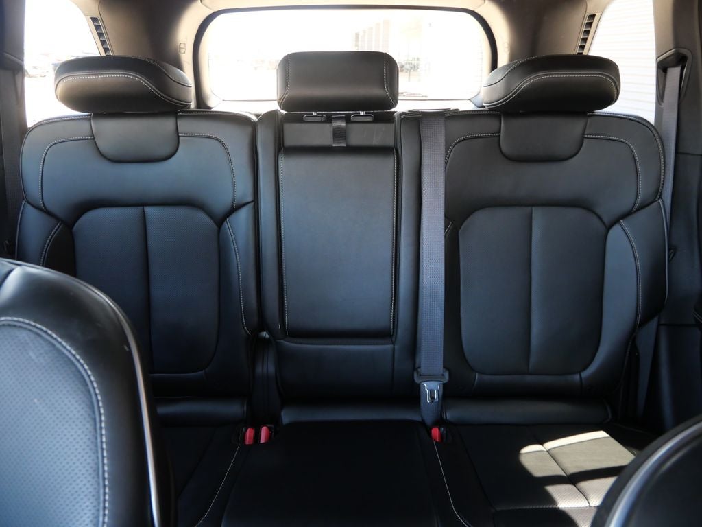 2023 Jeep Grand Cherokee Overland Luxury Tech Group