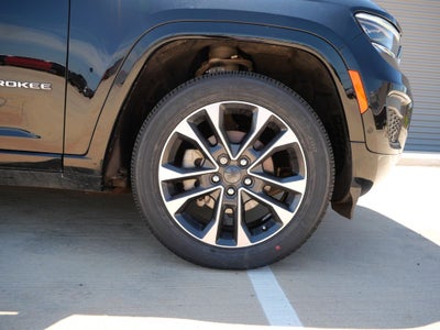 2023 Jeep Grand Cherokee Overland Luxury Tech Group