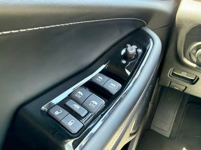 2023 Jeep Grand Cherokee Overland Luxury Tech Group