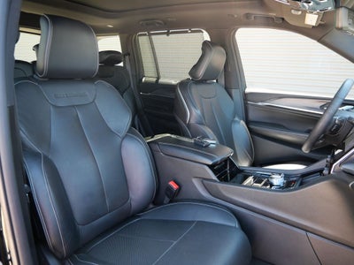 2023 Jeep Grand Cherokee Overland Luxury Tech Group