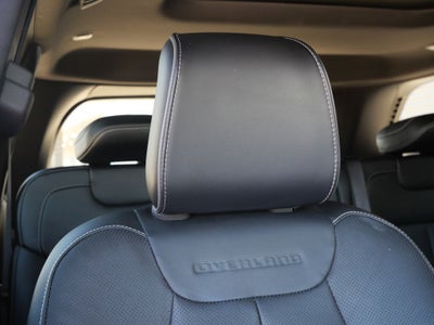2023 Jeep Grand Cherokee Overland Luxury Tech Group