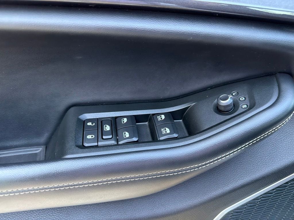 2021 Jeep Grand Cherokee L Altitude 4WD | 7 Passenger