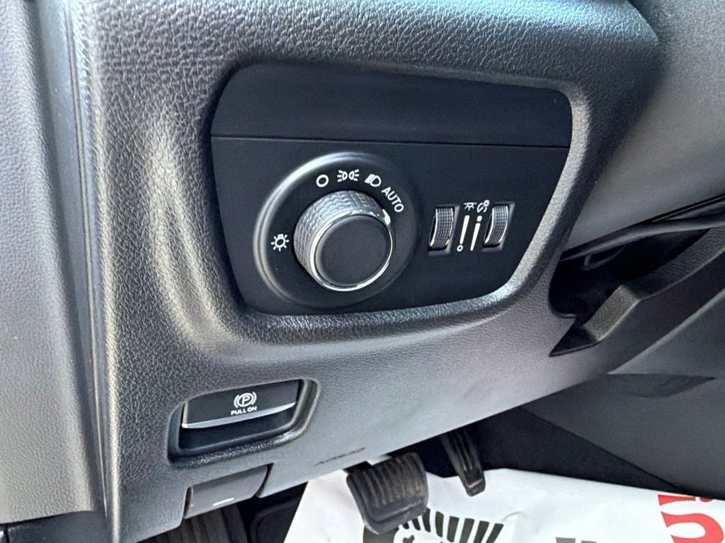 2021 Jeep Grand Cherokee L Altitude 4WD | 7 Passenger
