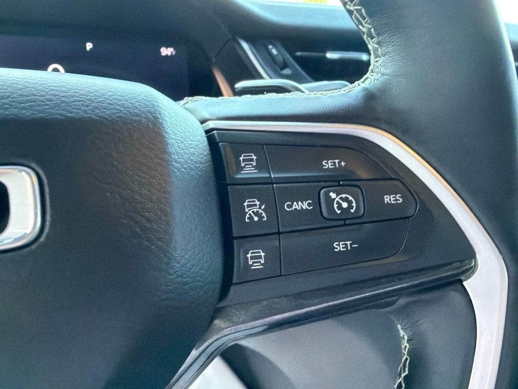 2021 Jeep Grand Cherokee L Altitude 4WD | 7 Passenger