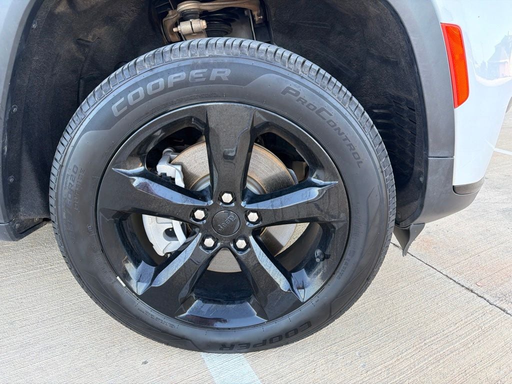 2021 Jeep Grand Cherokee L Altitude 4WD | 7 Passenger
