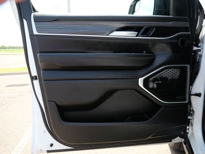 2024 Jeep Wagoneer L Series II 4WD | 8 Passenger