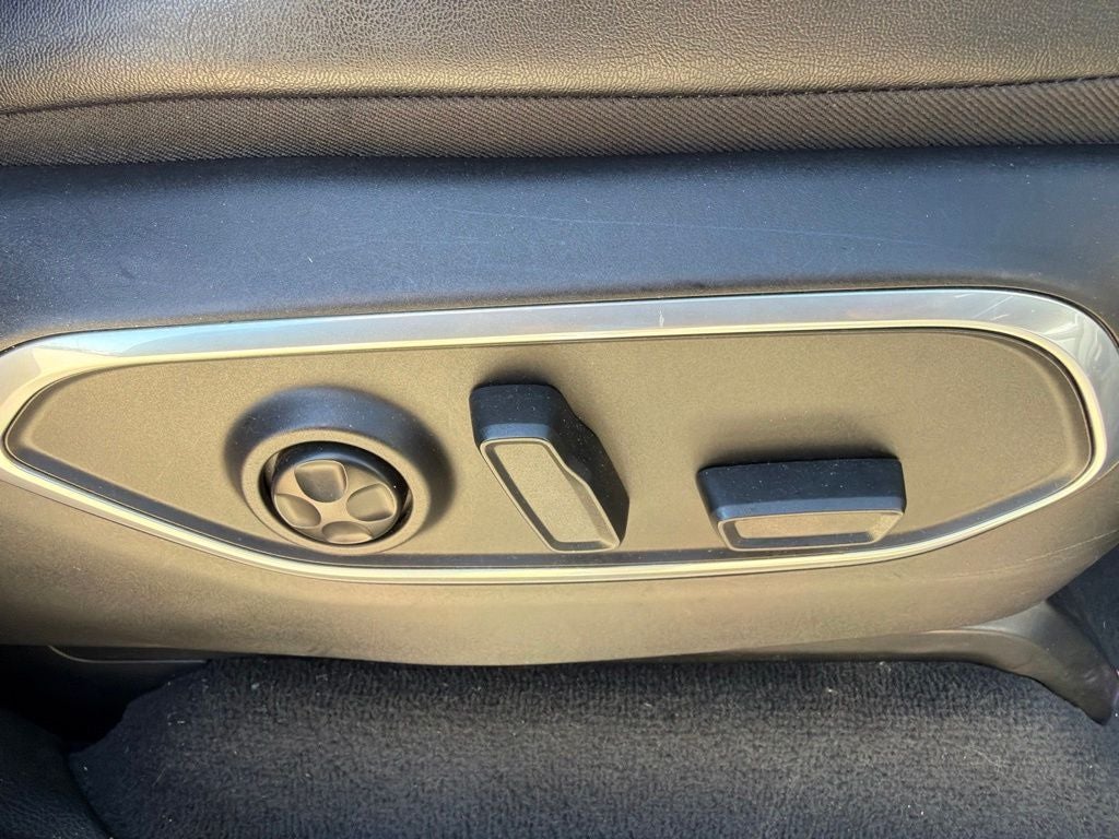 2024 Jeep Wagoneer L Series III 4WD | 8 Passenger