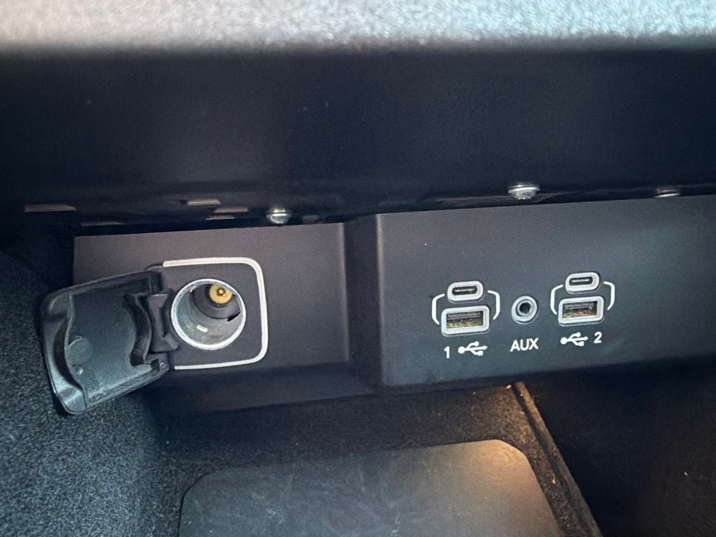 2024 Jeep Wagoneer L Series III 4WD | 8 Passenger