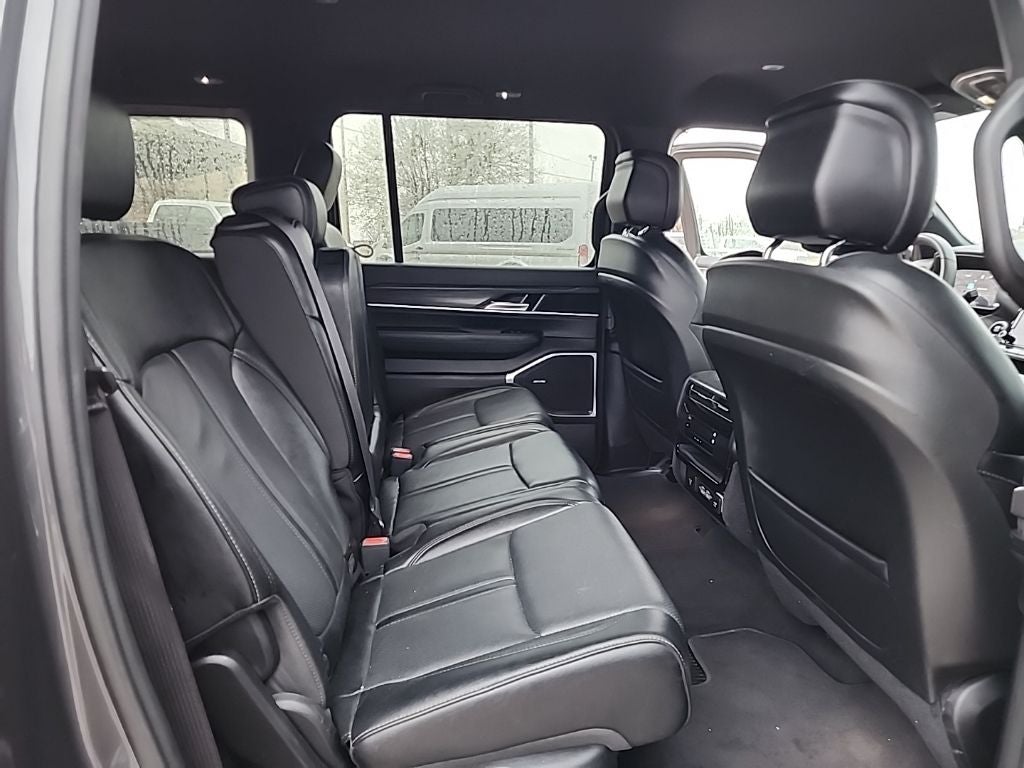 2024 Jeep Wagoneer Series II