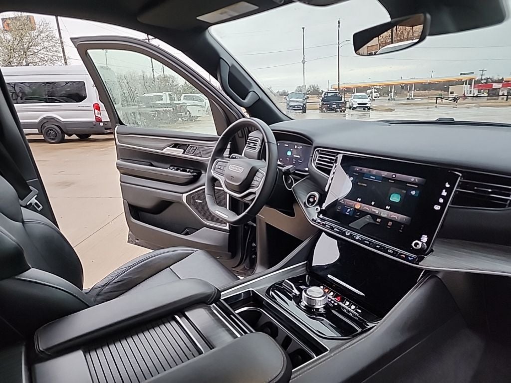 2024 Jeep Wagoneer Series II