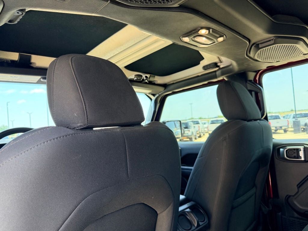2022 Jeep Gladiator Sport Black Widow