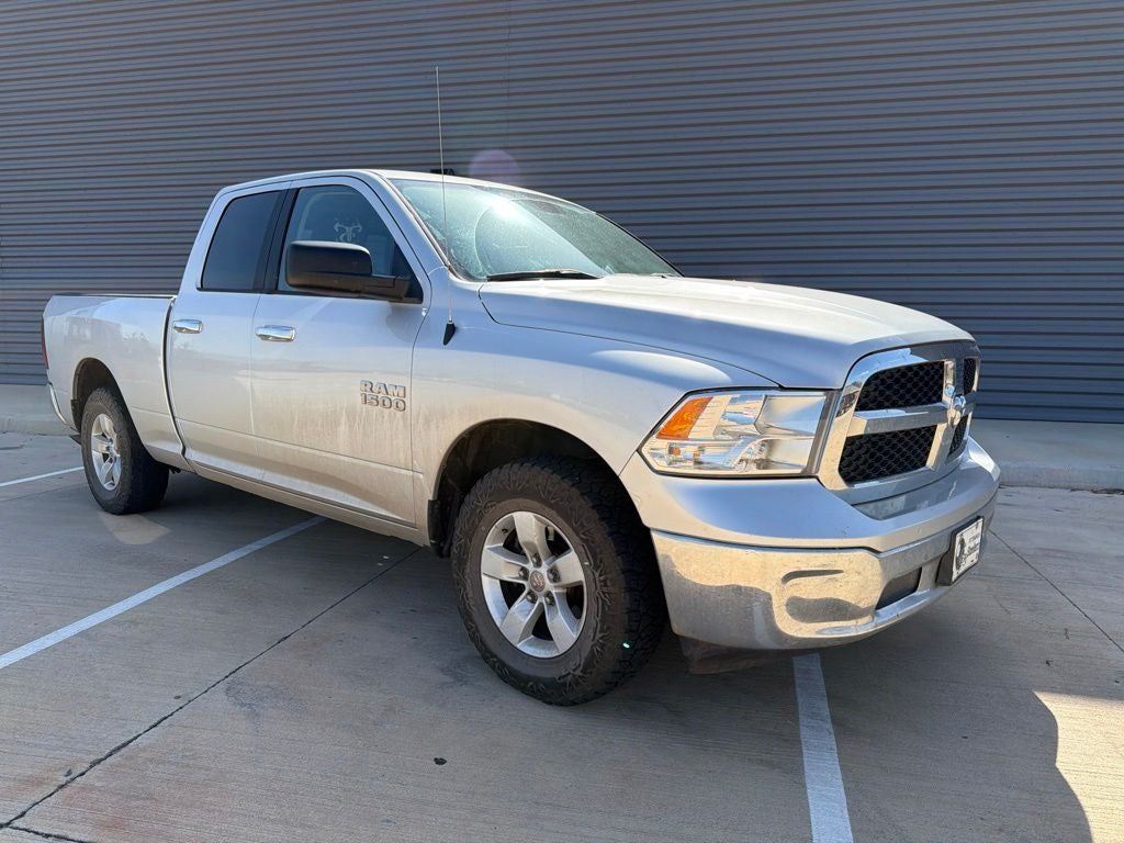 2017 RAM 1500 SLT 4WD | LOW Miles