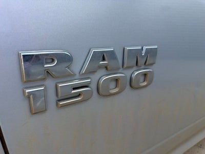 2017 RAM 1500 SLT 4WD | LOW Miles