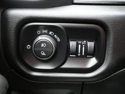 2025 RAM 1500 Big Horn/Lone Star 4WD | Night Edition