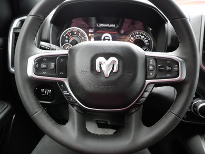 2025 RAM 1500 Big Horn/Lone Star 4WD | Night Edition