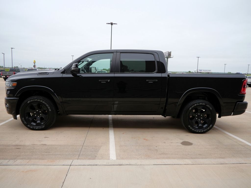 2025 RAM 1500 Big Horn/Lone Star 4WD | Night Edition