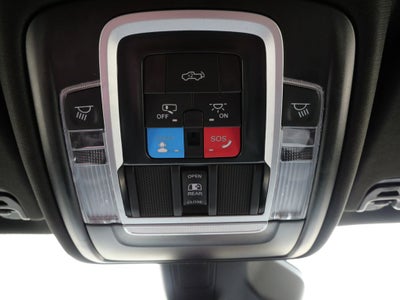 2025 RAM 1500 Big Horn/Lone Star 4WD | Night Edition