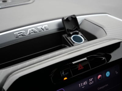 2025 RAM 1500 Big Horn/Lone Star 4WD | Night Edition