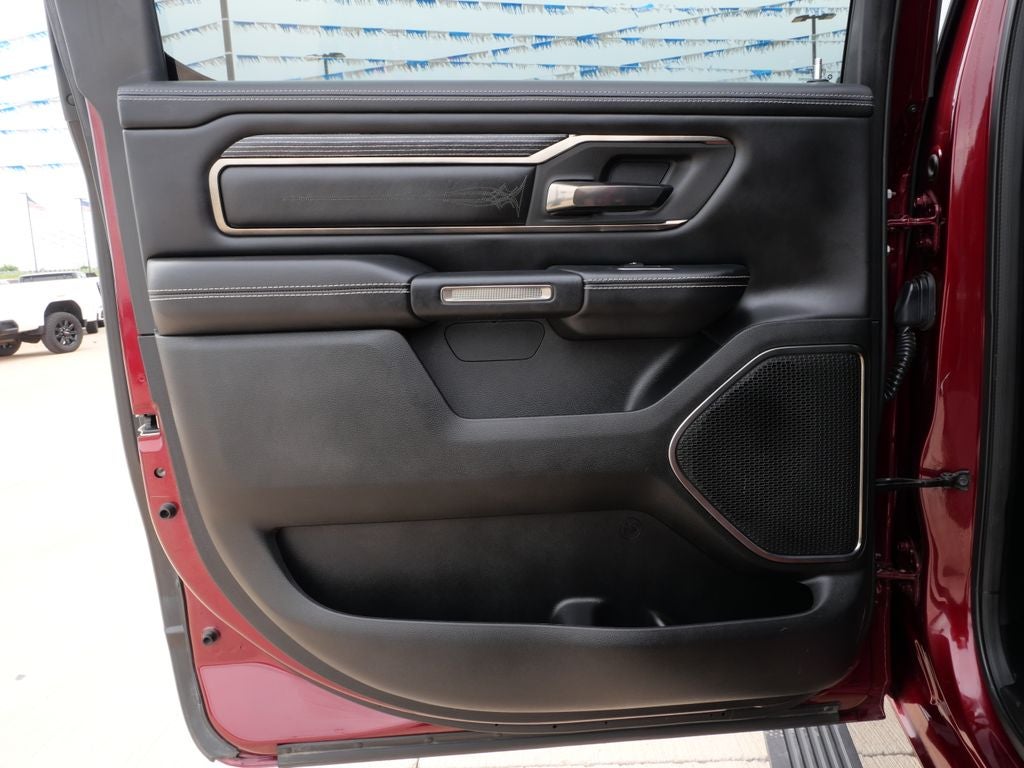 2019 RAM 1500 Limited 4WD | 5.7L HEMI V8