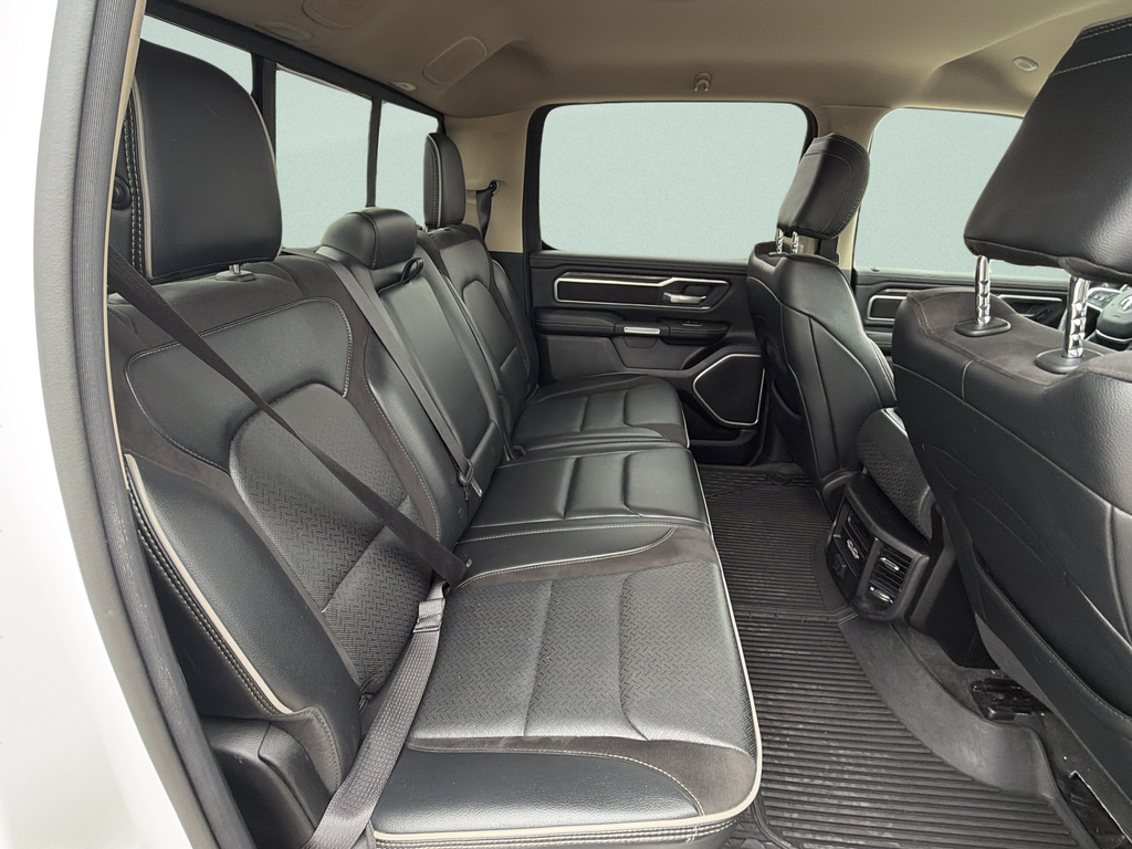 2020 RAM 1500 Laramie 4WD | 5.7L HEMI V8
