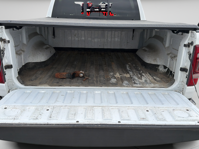 2020 RAM 1500 Laramie 4WD | 5.7L HEMI V8