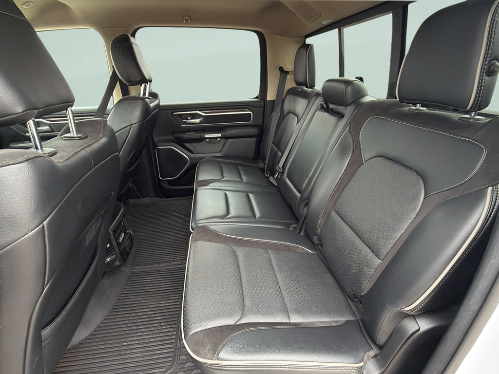 2020 RAM 1500 Laramie 4WD | 5.7L HEMI V8