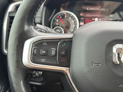 2020 RAM 1500 Laramie 4WD | 5.7L HEMI V8