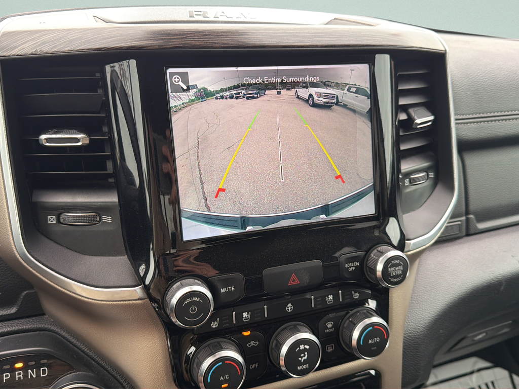2020 RAM 1500 Laramie 4WD | 5.7L HEMI V8