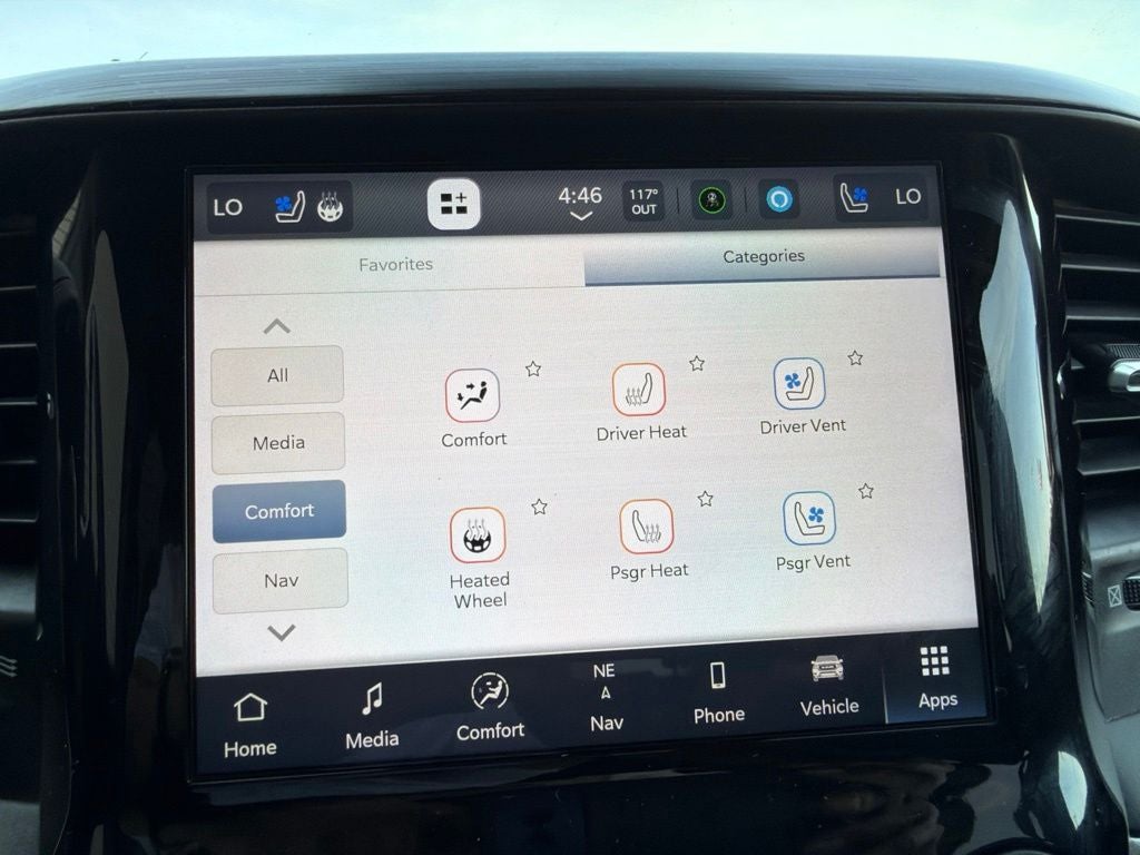 2023 RAM 1500 Laramie 4WD | 5.7L HEMI V8