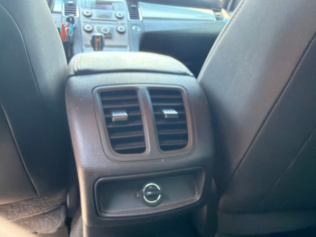 2016 Ford Taurus SEL
