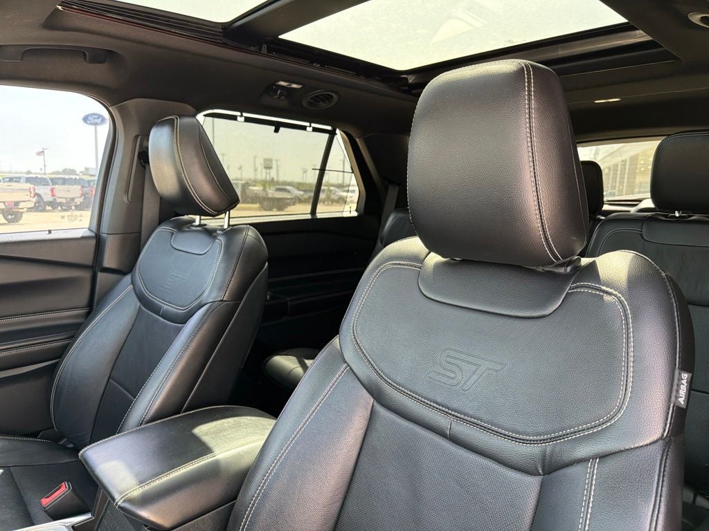 2020 Ford Explorer ST 4WD | Premium Tech Pkg