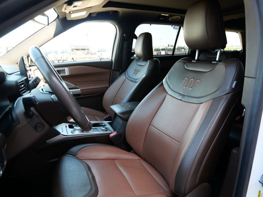 2022 Ford Explorer King Ranch 4WD | 3rd Row Seating