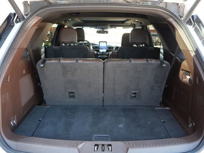 2022 Ford Explorer King Ranch 4WD | 3rd Row Seating