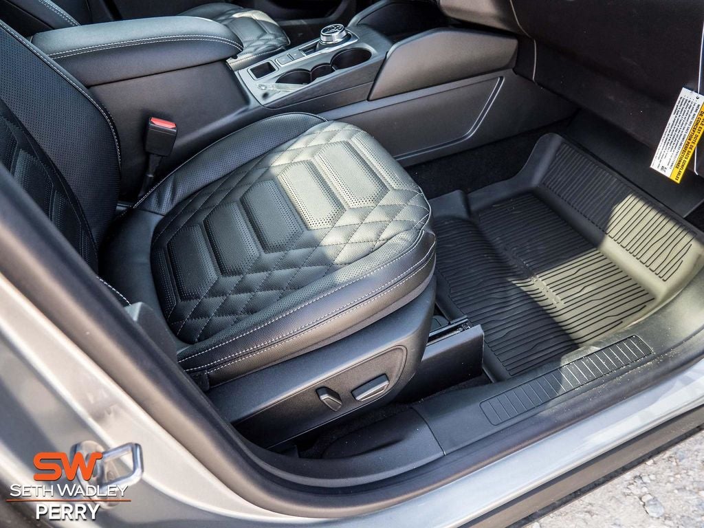 2024 Ford Escape Plug-In Hybrid Premium