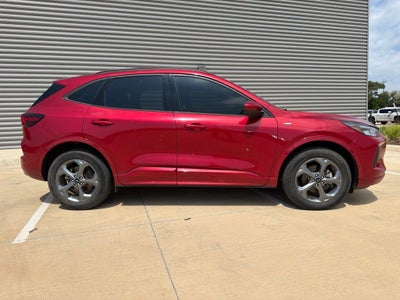 2023 Ford Escape ST-Line Select AWD | Tech Pkg