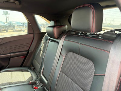 2023 Ford Escape ST-Line Select AWD | Tech Pkg