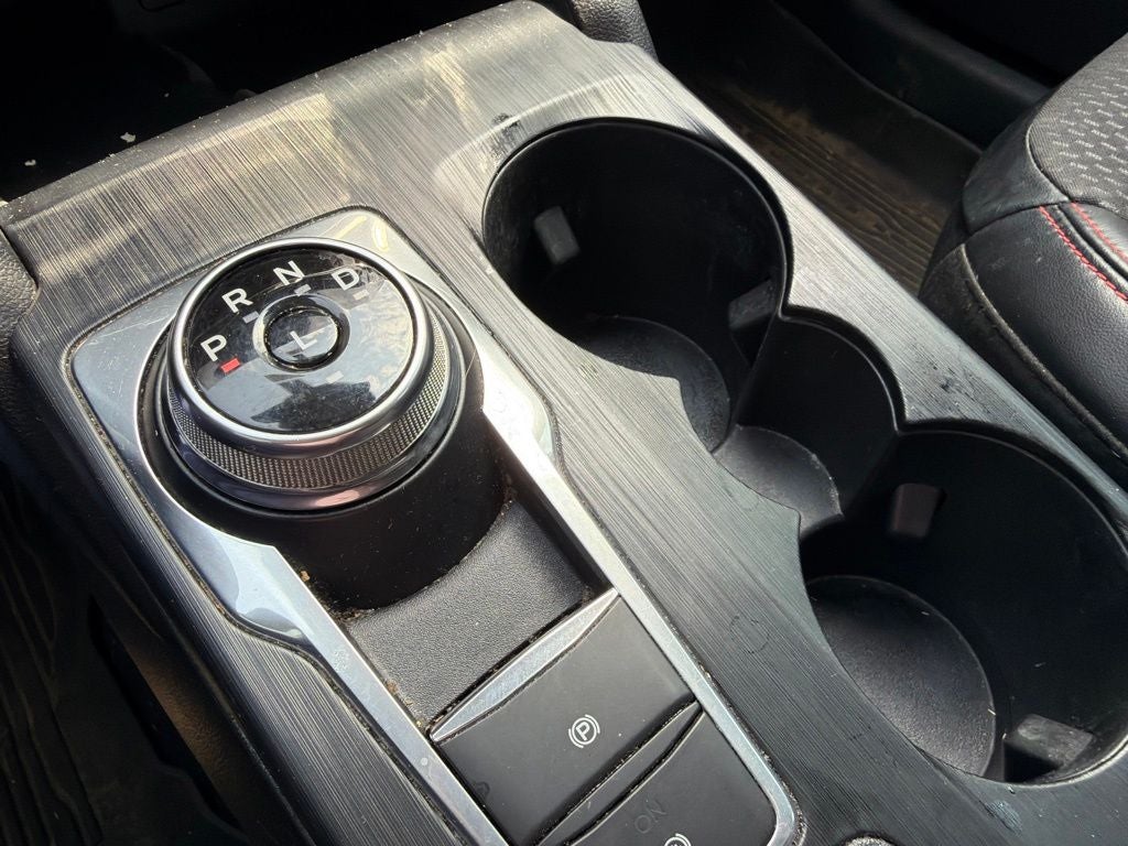 2023 Ford Escape ST-Line Select AWD | Tech Pkg