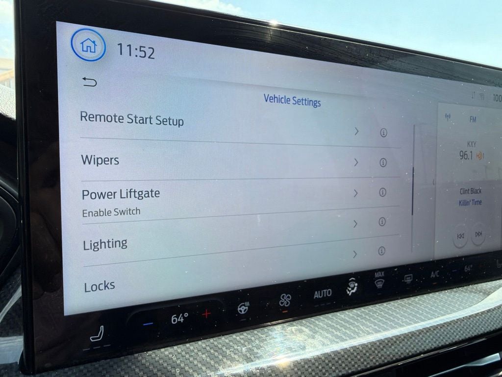 2023 Ford Escape ST-Line Select AWD | Tech Pkg