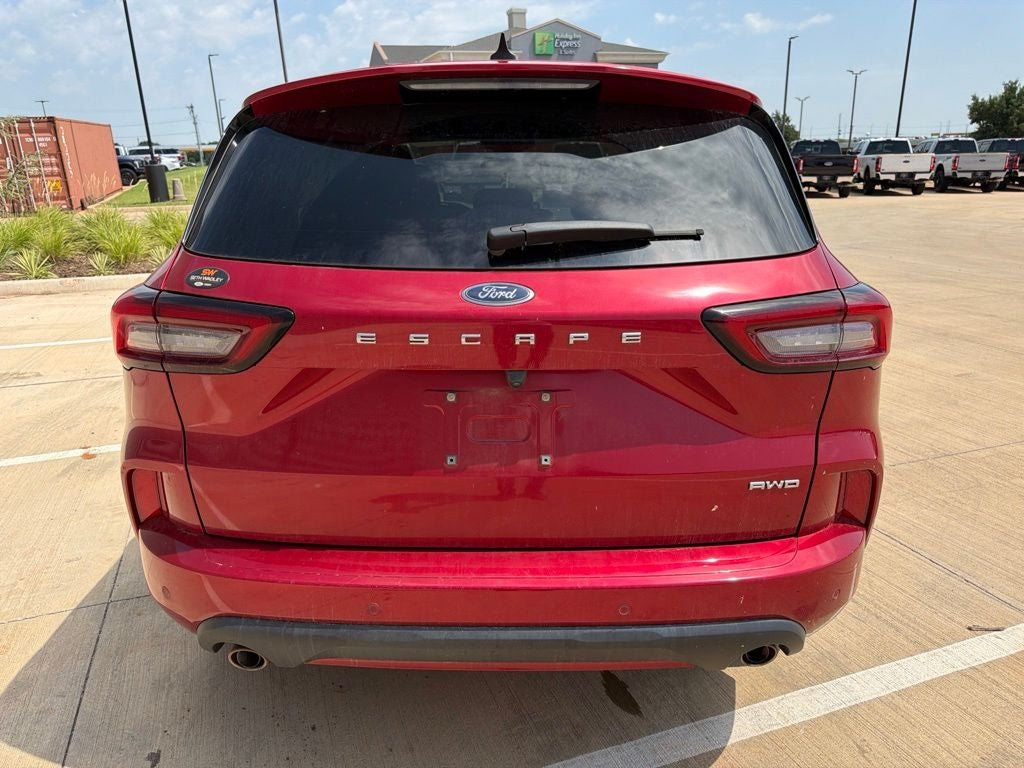 2023 Ford Escape ST-Line Select AWD | Tech Pkg