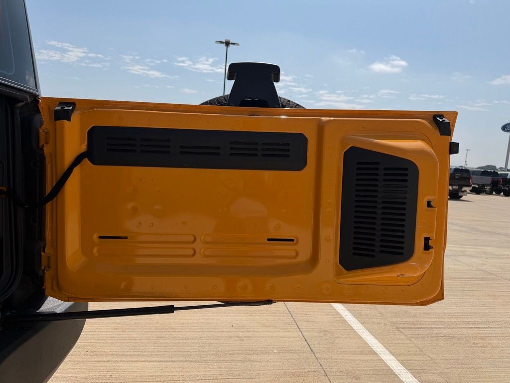 2022 Ford Bronco Base Hard Top